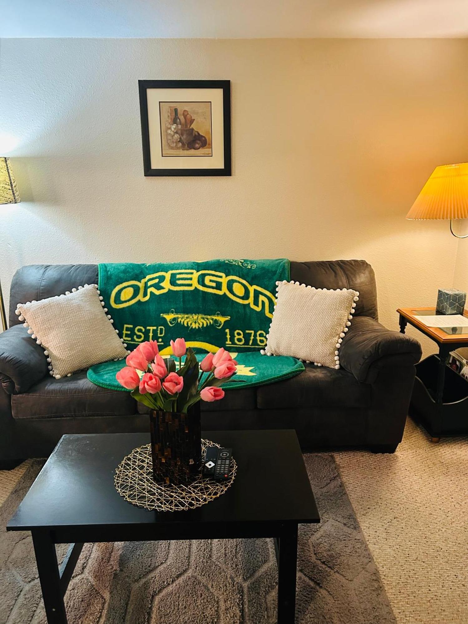 Emerald Apartment